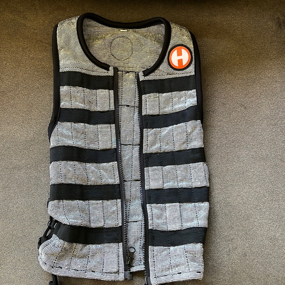 Kids adjustable weighted vest